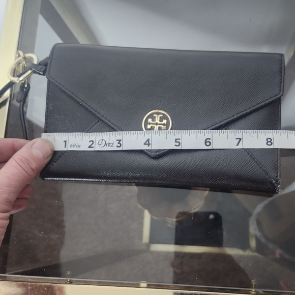 Like New Black Tory Burch Wallet - Picture 2 of 13